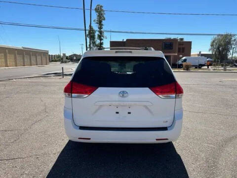 2012 Toyota Sienna