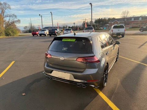 2019 Volkswagen Golf R 4Motion