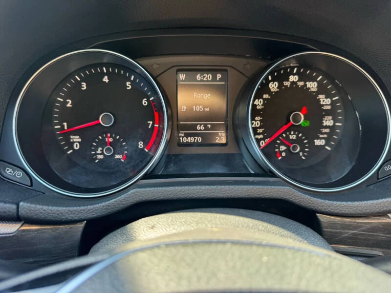 2016 Volkswagen Passat