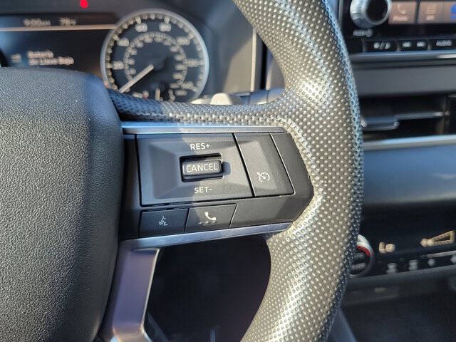 2024 Mitsubishi Outlander ES