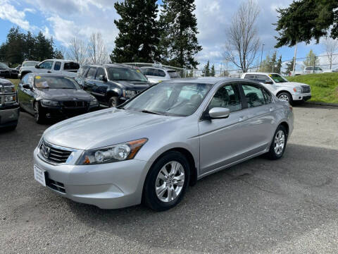 2008 Honda Accord for sale at King Crown Auto Sales LLC in Federal Way WA