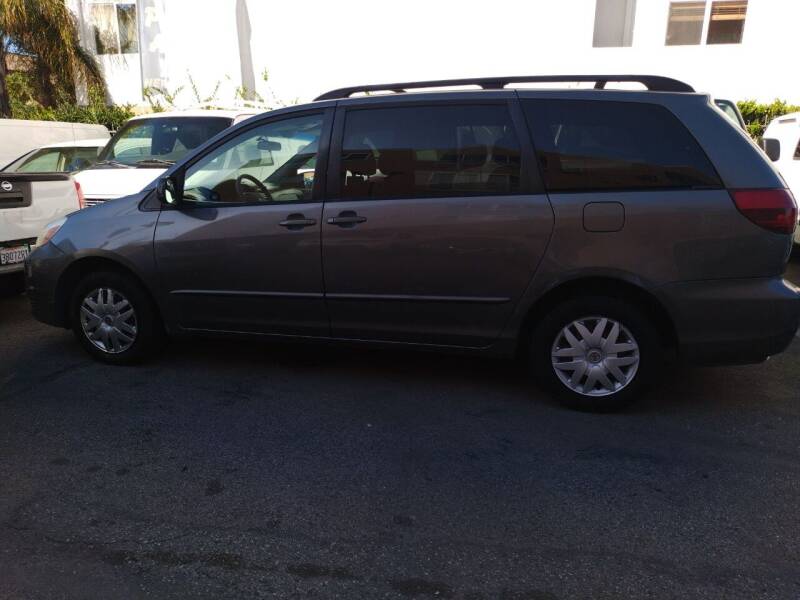 2005 Toyota Sienna for sale at Western Motors Inc in Los Angeles CA