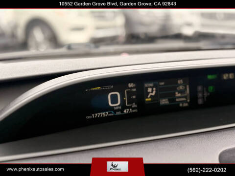 2016 Toyota Prius Two