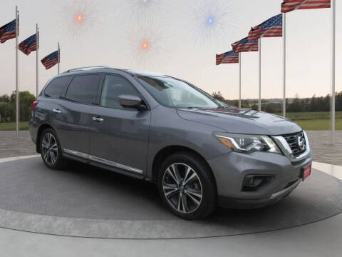 2017 Nissan Pathfinder Platinum
