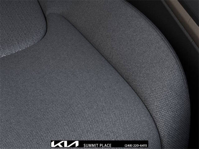 2026 Kia Carnival LX