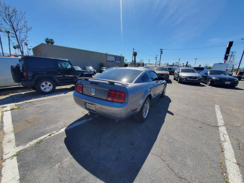 2006 Ford Mustang