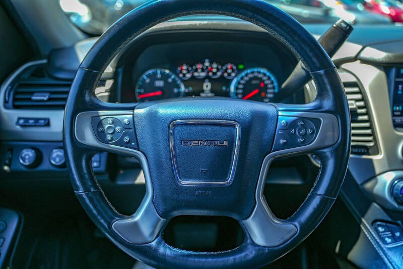 2017 GMC Yukon Denali