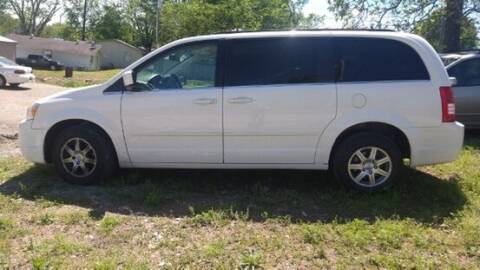2008 Chrysler Town and Country for sale at Baxter Auto Sales Inc in Mountain Home AR