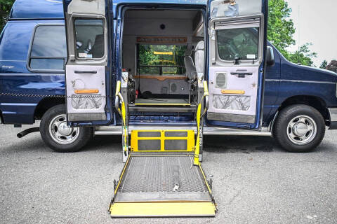2011 Ford E-Series E-150