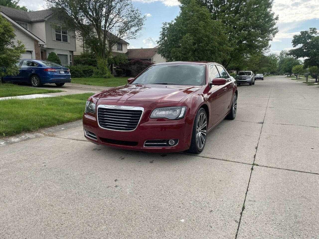 2013 Chrysler 300 for sale at ZAKS AUTO INC in Detroit, MI