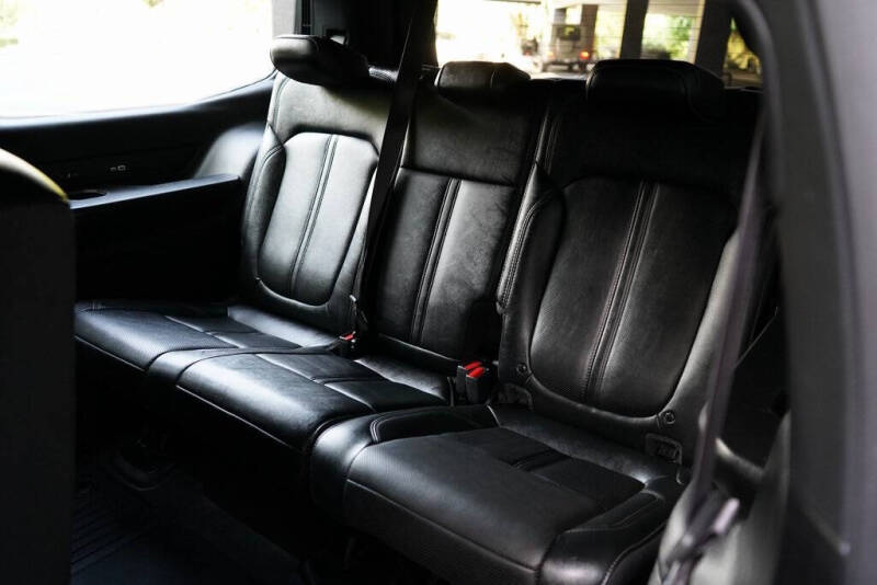 2023 Jeep Wagoneer Series III