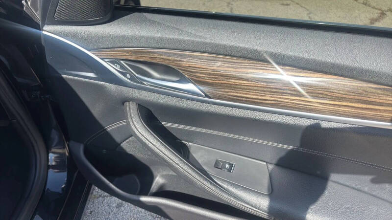 2019 BMW 5 Series 540i