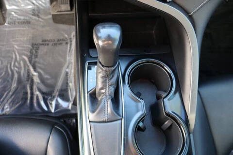 2018 Toyota Camry SE