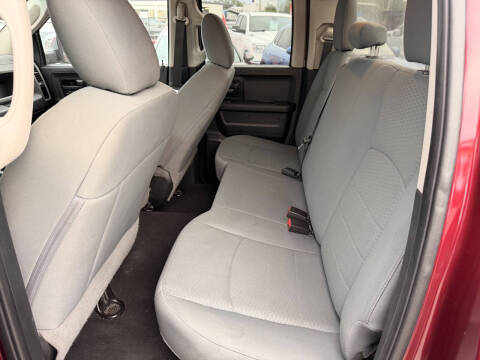 2017 RAM 1500 Express