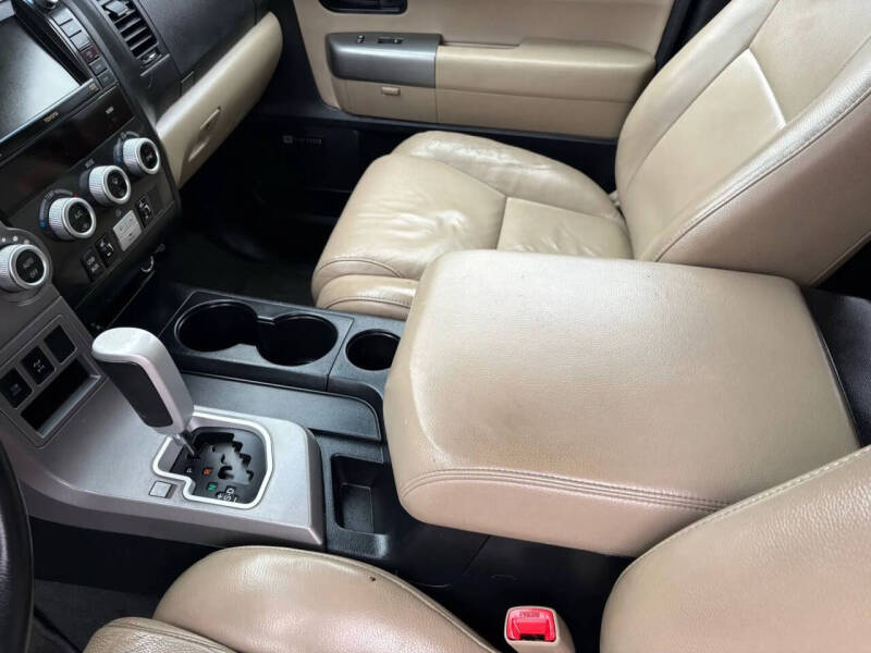 2012 Toyota Sequoia Limited