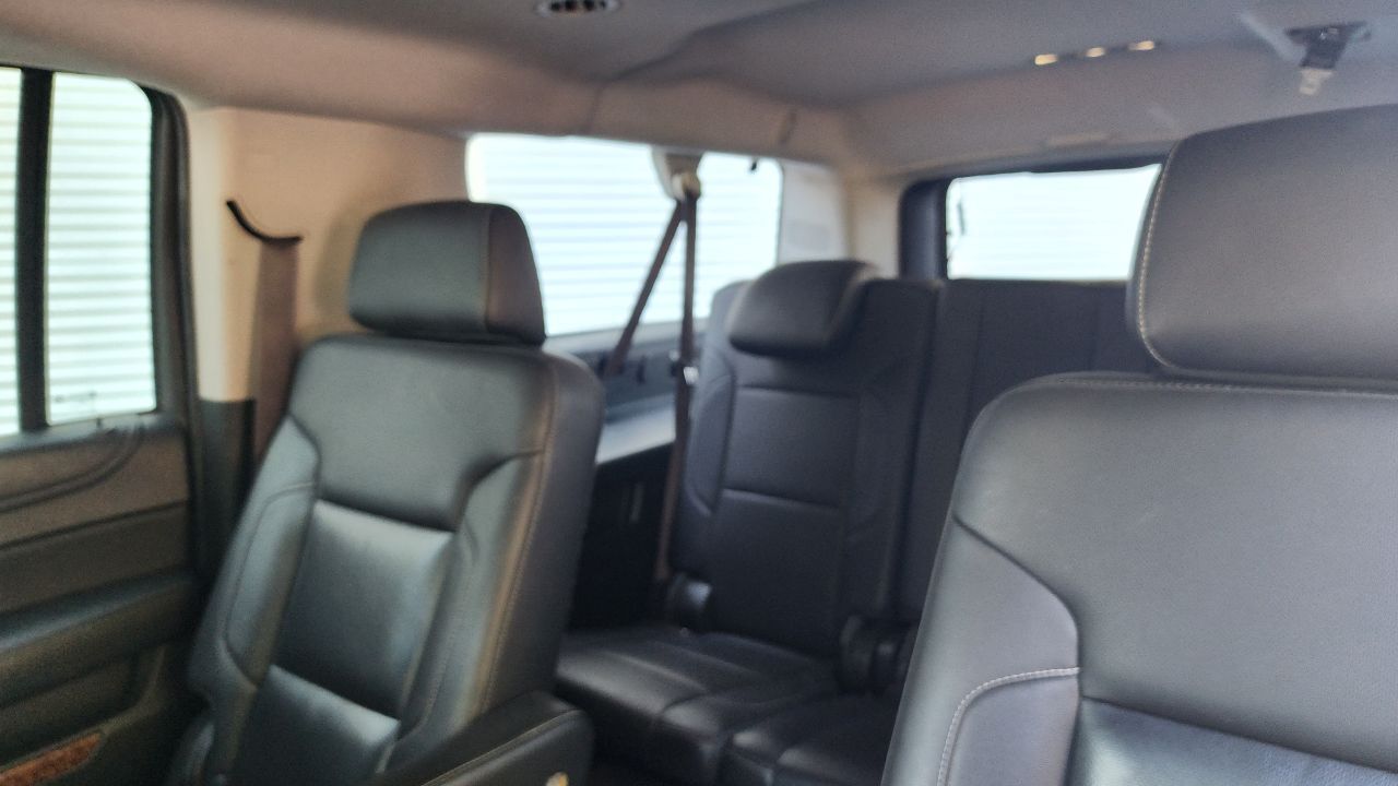 2015 Chevrolet Suburban  - $18,900