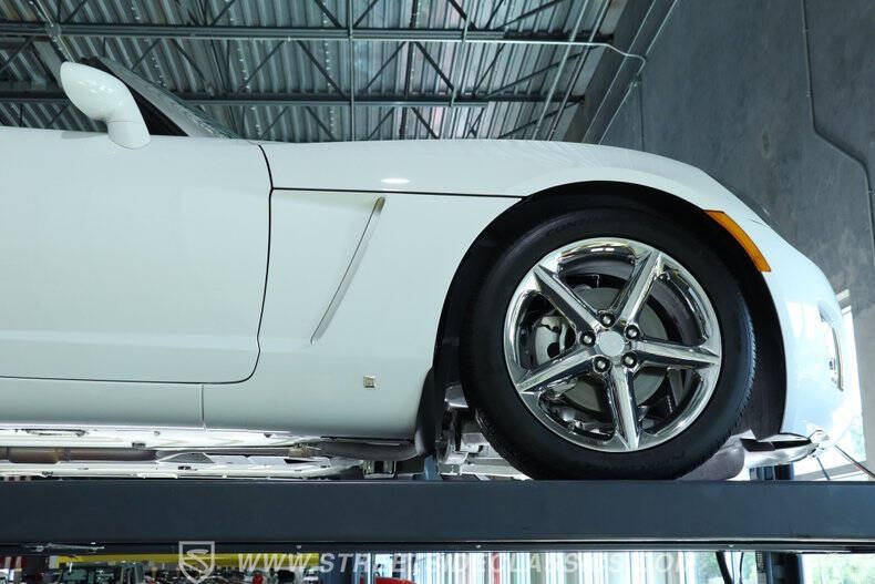 2009 Saturn SKY Red Line