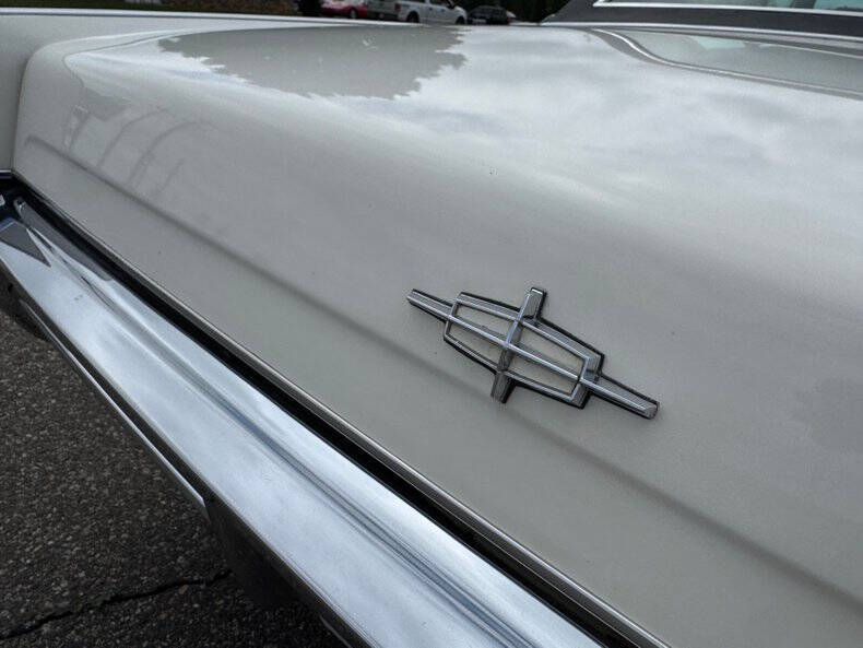 1967 Lincoln Continental