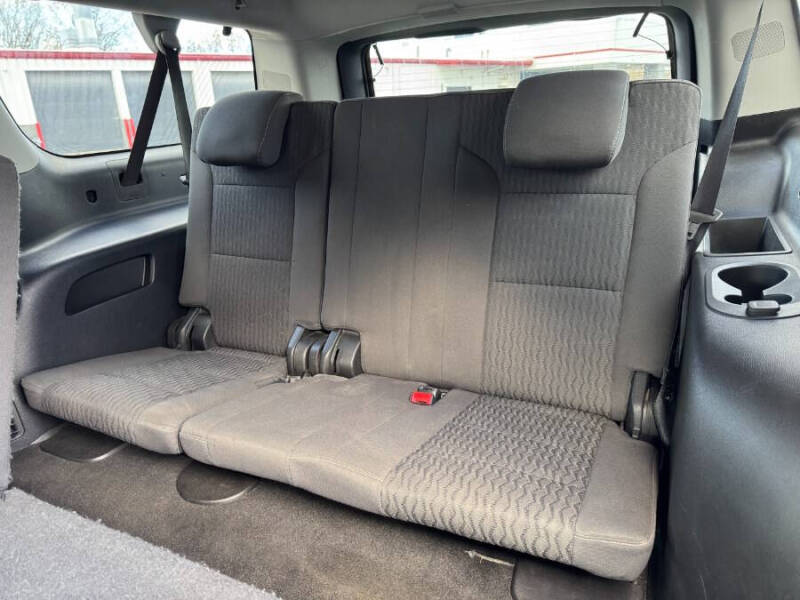 2018 Chevrolet Suburban LS