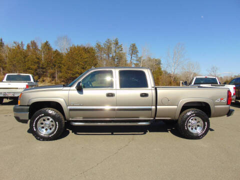 2006 Chevrolet Silverado 2500HD for sale at E & M AUTO SALES in Locust Grove VA