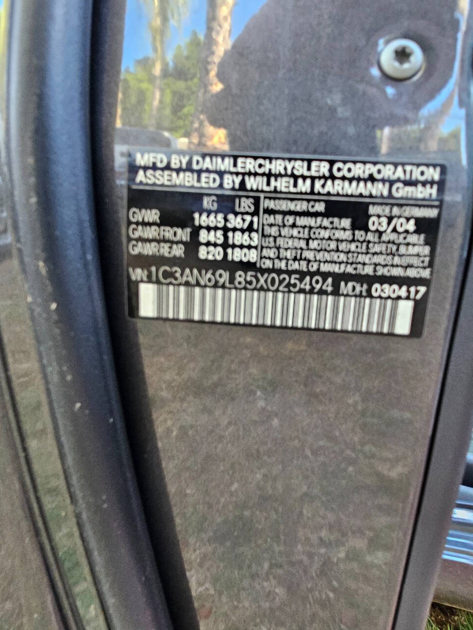 2005 Chrysler Crossfire 30
