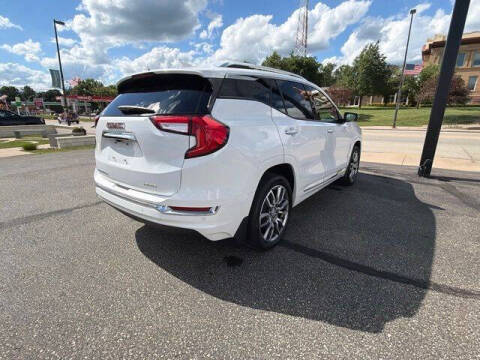 2023 GMC Terrain Denali
