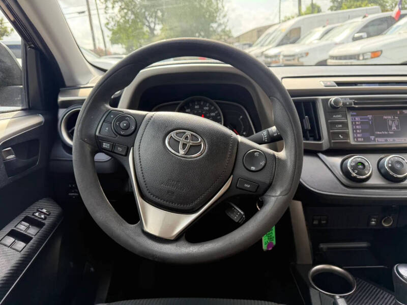2014 Toyota RAV4 LE