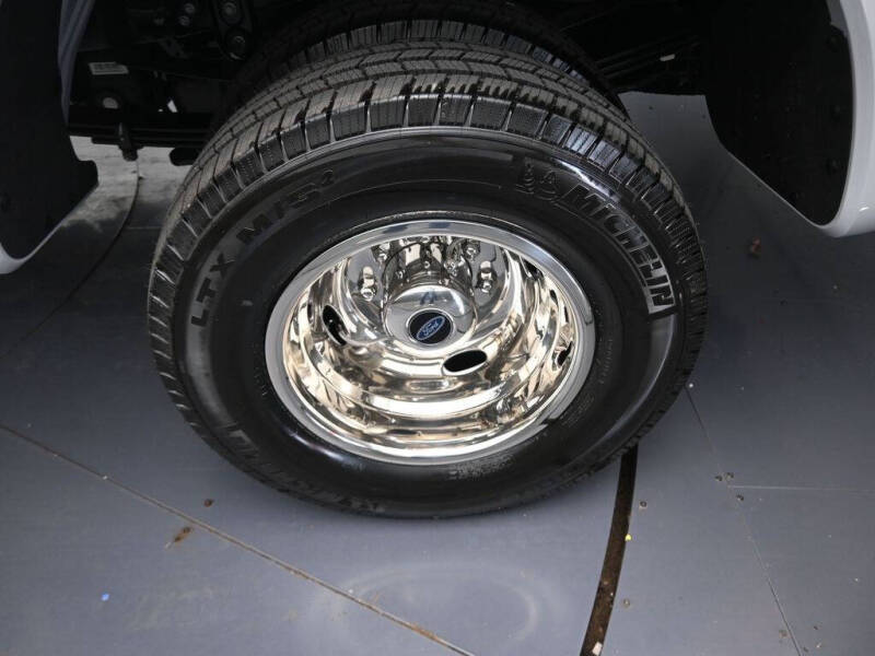 2026 Ford F-350 Super Duty XLT