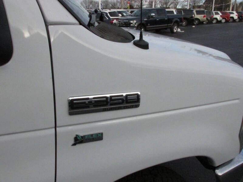 2012 Ford E-Series E-350 SD