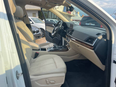 2018 Audi Q5 2.0T quattro Premium