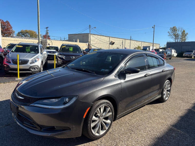 2015 Chrysler 200 S
