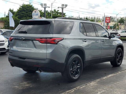 2023 Chevrolet Traverse LS