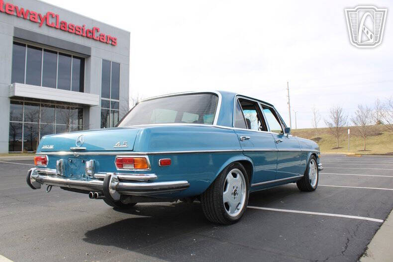 1973 Mercedes-Benz 280-Class