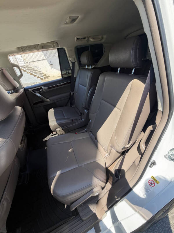 2017 Lexus GX 460