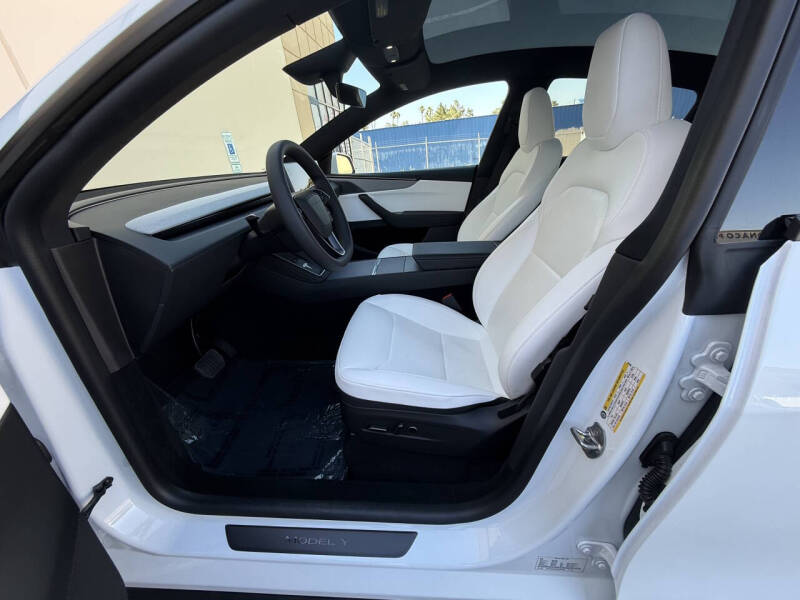 2026 Tesla Model Y Long Range