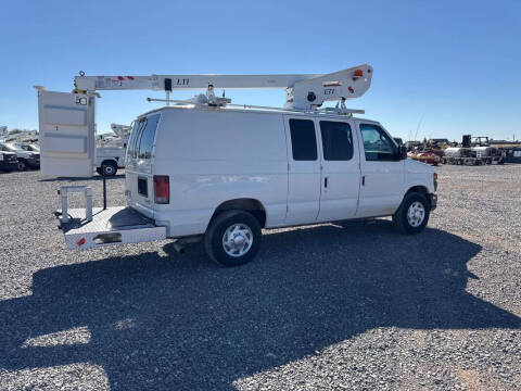 2011 Ford E-Series E-350 SD