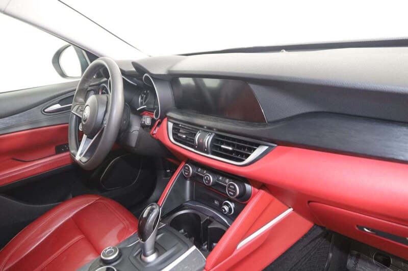 2019 Alfa Romeo Stelvio Base - Photo 38