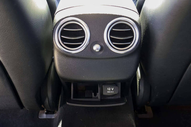 2018 Mercedes-Benz E-Class E 300