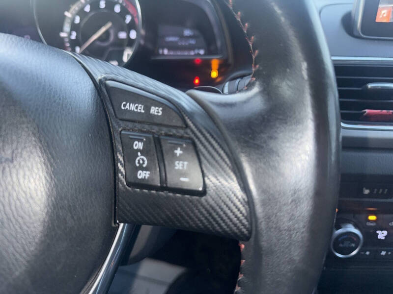 2015 Mazda MAZDA3 s Touring