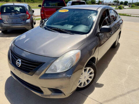 2014 Nissan Versa