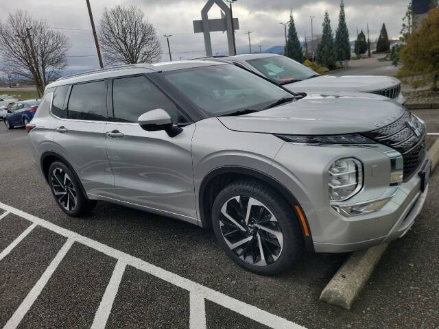 2022 Mitsubishi Outlander for sale at Karmart in Burlington WA