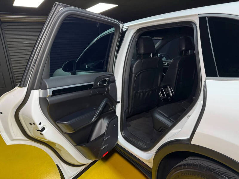 2014 Porsche Cayenne