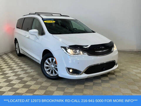 2018 Chrysler Pacifica Touring L Plus