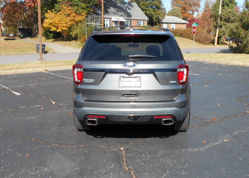 2016 Ford Explorer Sport