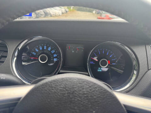 2014 Ford Mustang V6