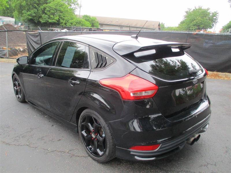 2016 Ford Focus ST