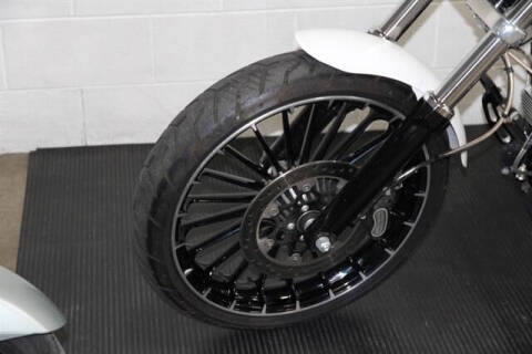 2017 Harley-Davidson Breakout