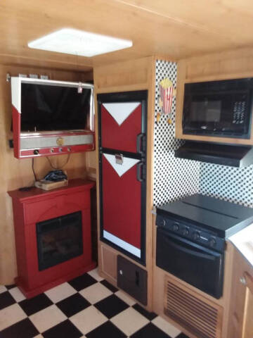 2018 Riverside 290rl Retro