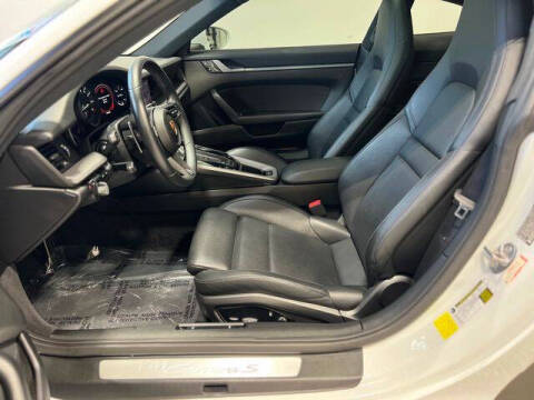 2020 Porsche 911 Carrera S