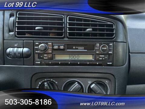 2001 Volkswagen Cabrio GLX